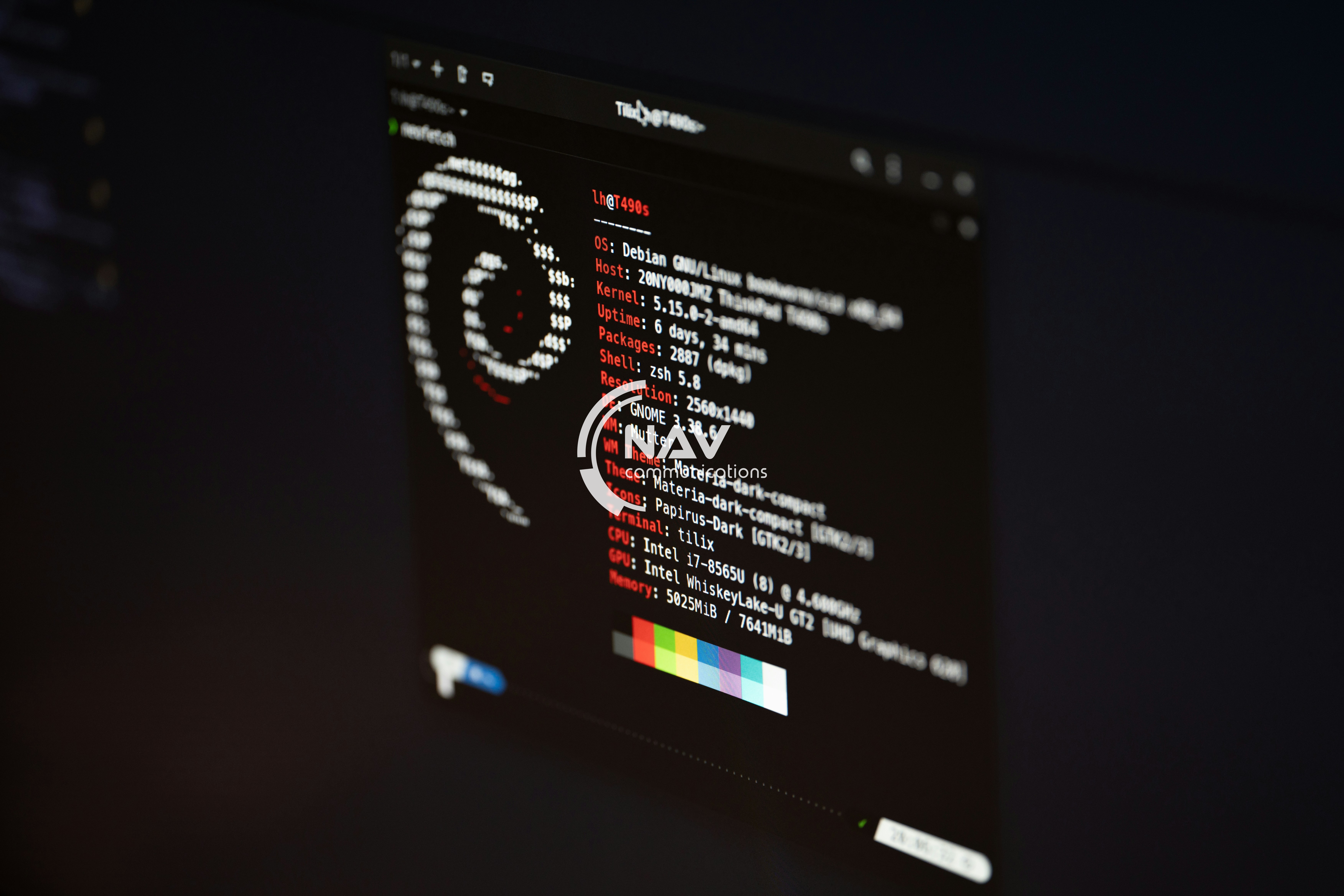 Debian: Un Sistem de Operare Linux Solid și Fiabil