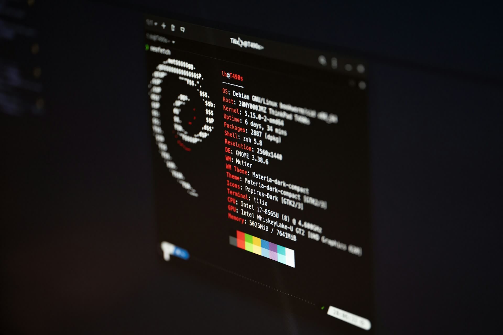 Debian 13 “Trixie” – Distribuția Linux stabilă primește un upgrade major